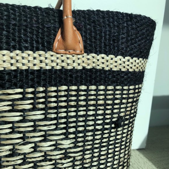 Mar Y Sol Ibiza Tote in Black - Picture 5 of 5